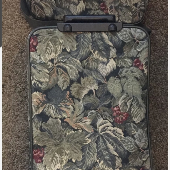 Jaguar Bags Vintage Jaguar Luggage Set Of 2 Poshmark